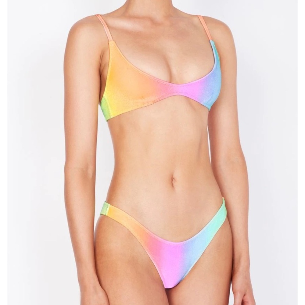 Womens Triangl Swimsuit- Top and Bottom - NEW WITH TAGS